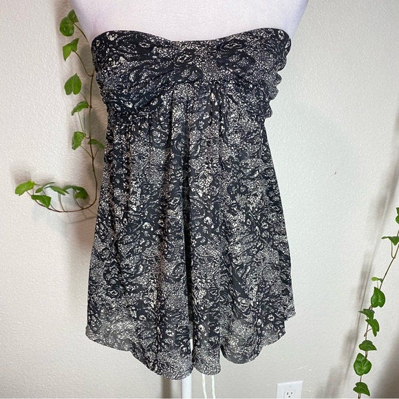 Express Tops - Express Women Black and White Strapless Strapless Top, Lightweight Sheer Top SzS